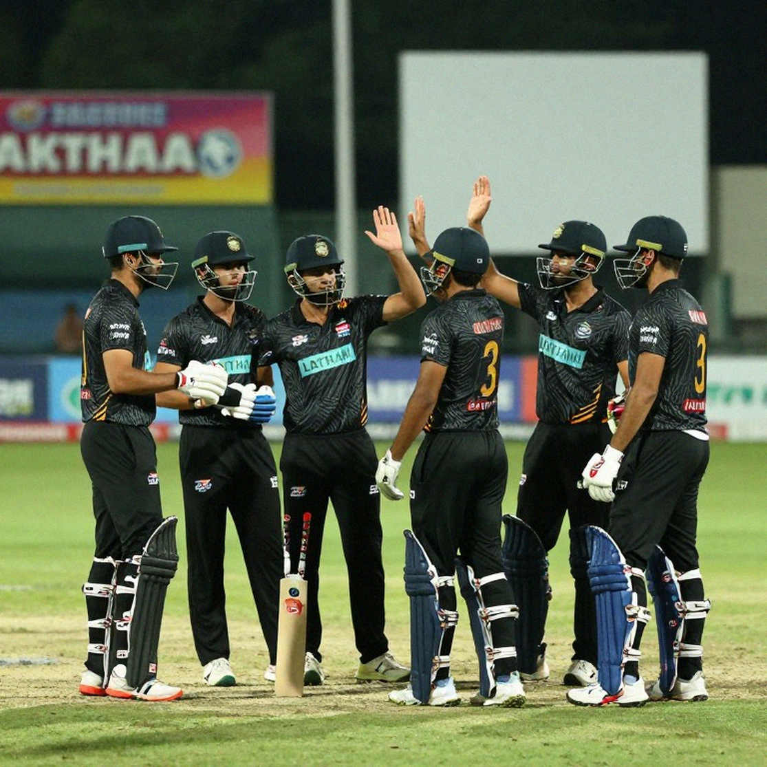 এশিয়া কাপের হাইব্রিড খাতা: দুবাইয়ের ভাড়া, ঢাকার খালি স্ট্যান্ড আর এক ম্যাচের ওপর দাঁড়ানো অর্থনীতি