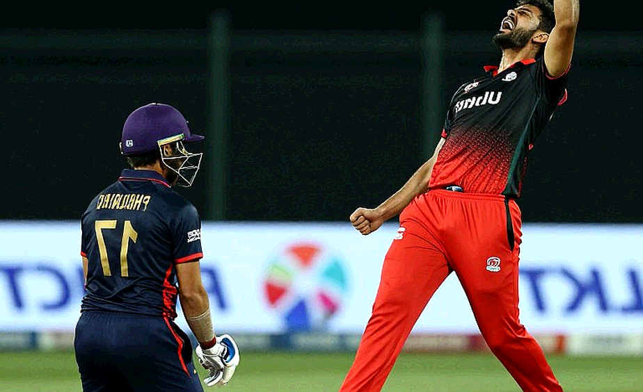 জানুয়ারির জানালা ও ইয়র্কারের ক্ষয়: ফ্র্যাঞ্চাইজি ক্যালেন্ডার বাংলাদেশের ডেথ-ওভারকে কী করে