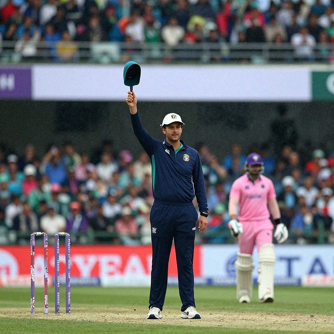 কলম্বোর শিশির আর ক্যান্ডির বাউন্স: ২০২৬ টি-টোয়েন্টি বিশ্বকাপে বাংলাদেশের পাওয়ারপ্লে-জ্যামিতি এবং সপ্তম থেকে পঞ্চদশ ওভারের হিসাবের খাতা