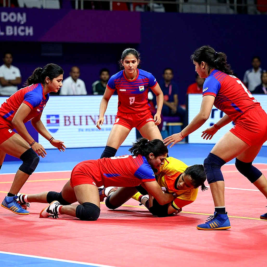 গ্যালারি খালি, স্কোরবোর্ড ৪৮-২৪: নেপালের বিরুদ্ধে ভারতের সেমিফাইনাল যেভাবে নারী কাবাডির অলিখিত হিসাবটা ফাঁস করে দিল